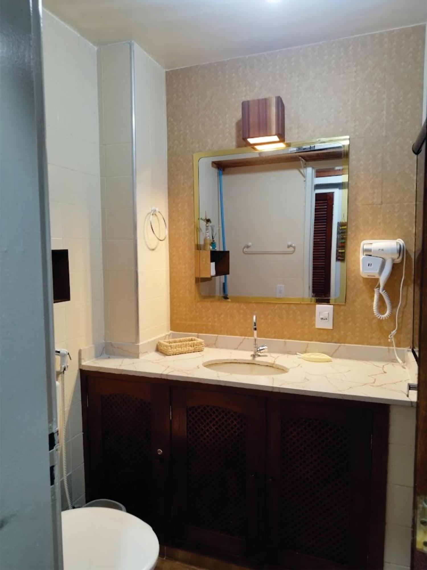 Da Janela Maravilhe-se Com A Vista! Apto Tipo Flat, Do Pero, Pe Na Areia, Piscina, Wi Fi Apartamento