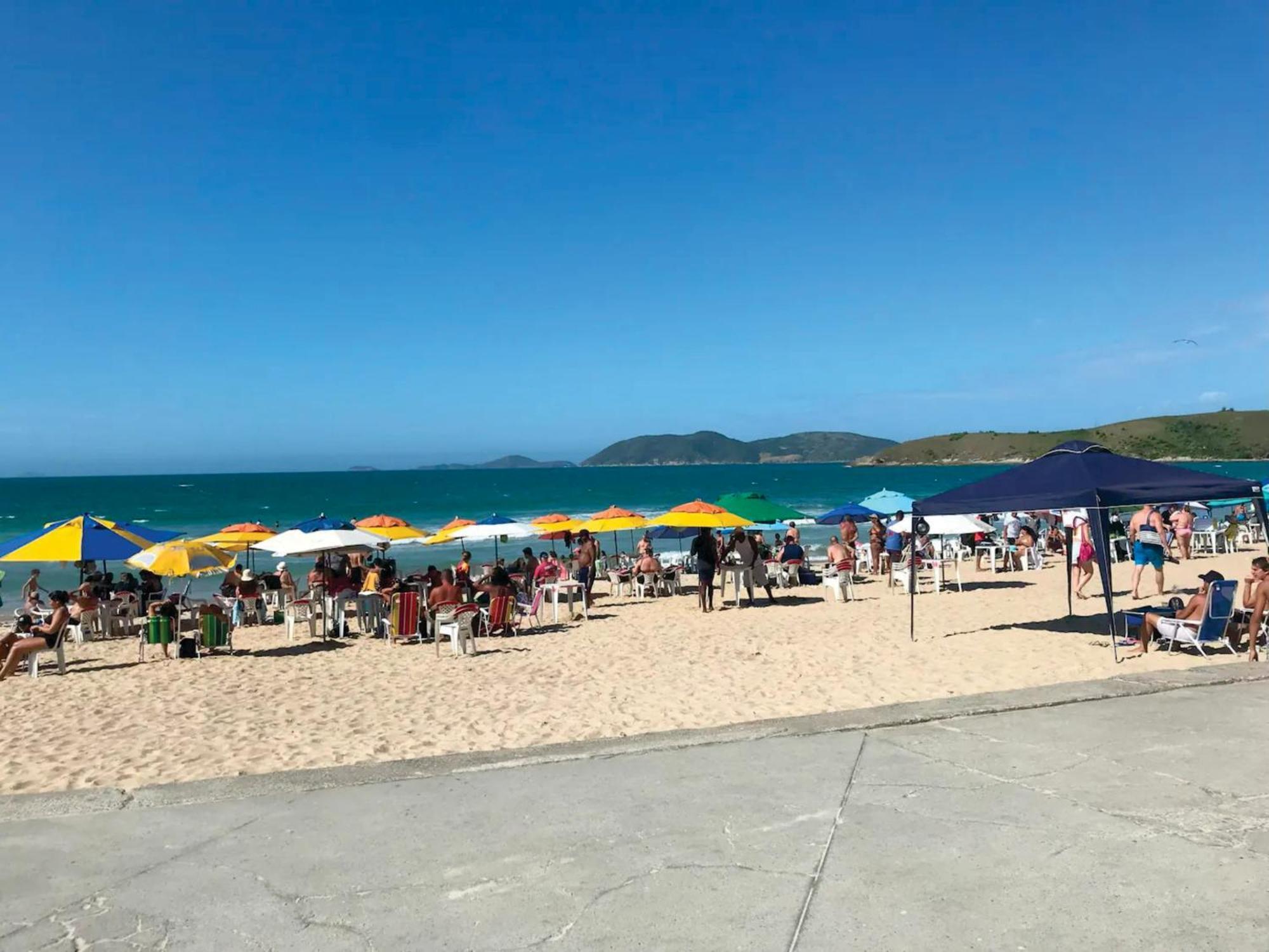 Da Janela Maravilhe-se Com A Vista! Apto Tipo Flat, Do Pero, Pe Na Areia, Piscina, Wi Fi Apartamento Cabo Frio